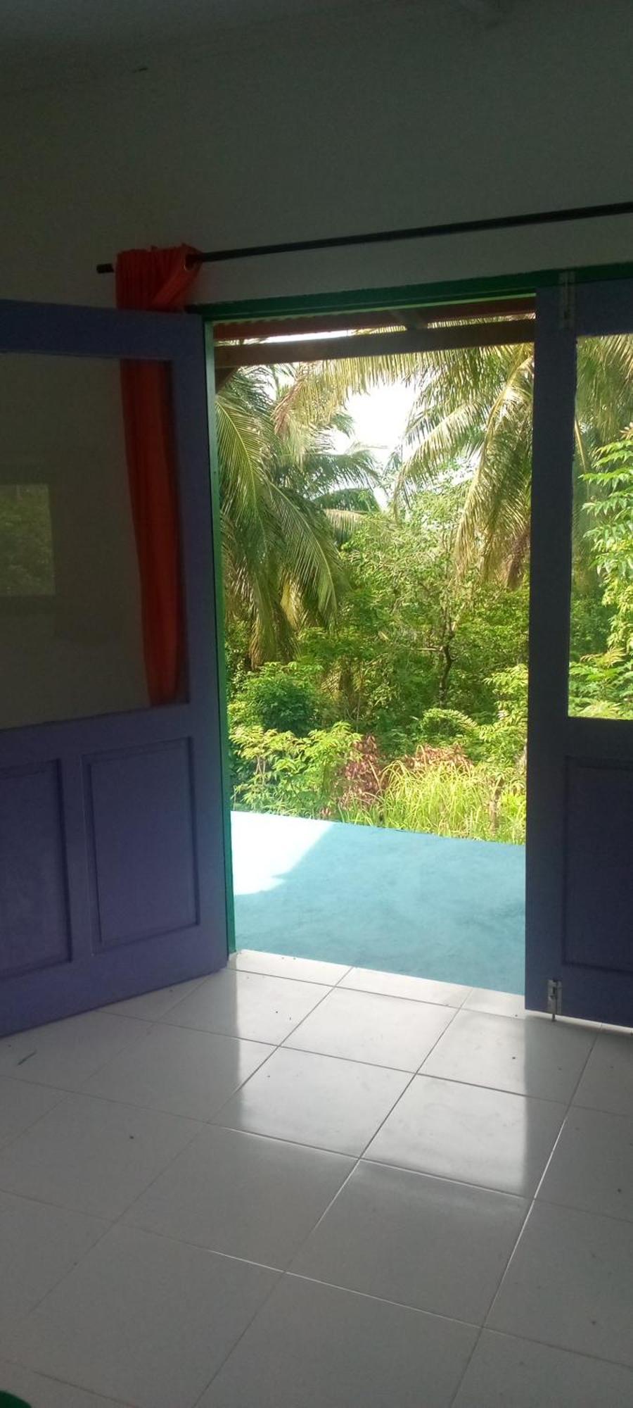 Pulau Weh Sabang Coco Jungle Bed & Breakfast Exterior photo